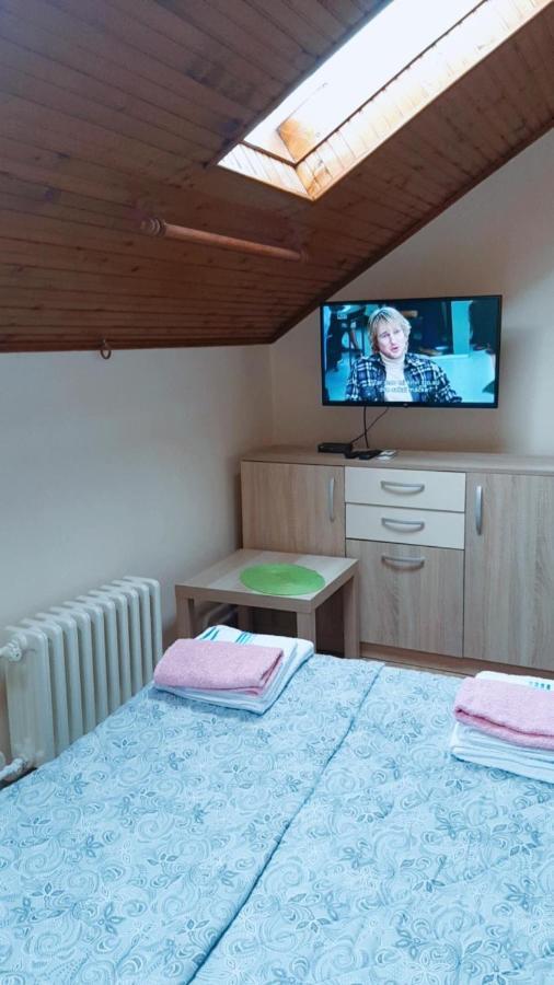 Apartmani Sara Novi Sad Exterior foto